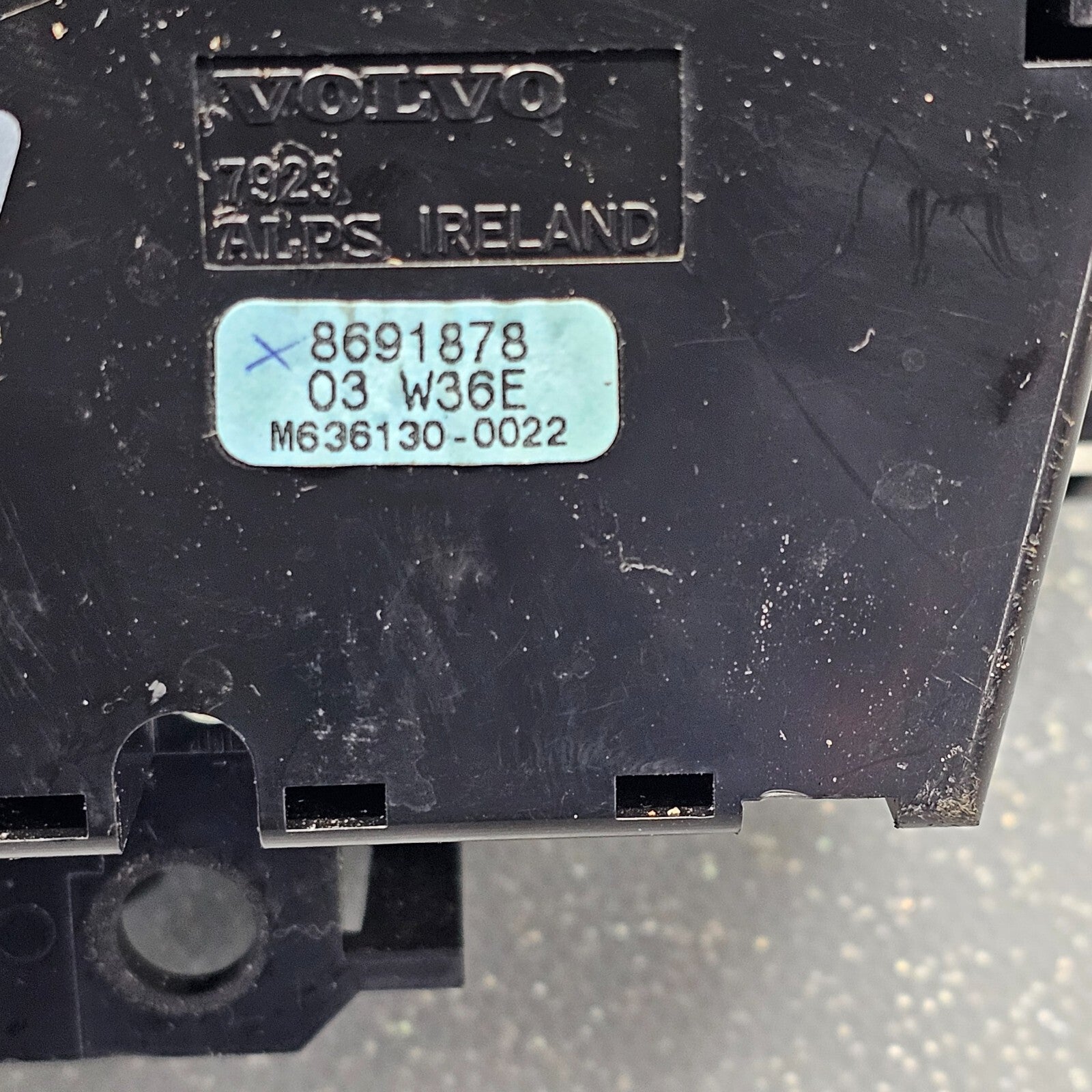 🔥01-08 Volvo S60 V70 Dash A/C Heater Temperature Climate Control Heater Filter