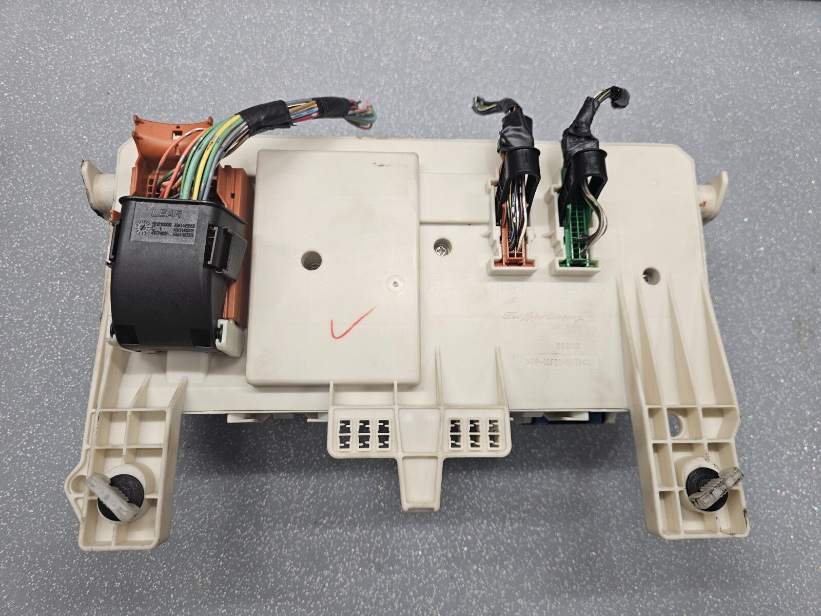 🔥 2004 - 2009 MAZDA 3 BCM FUSE BOX JUNCTION INTERIOR BODY CONTROL MODULE