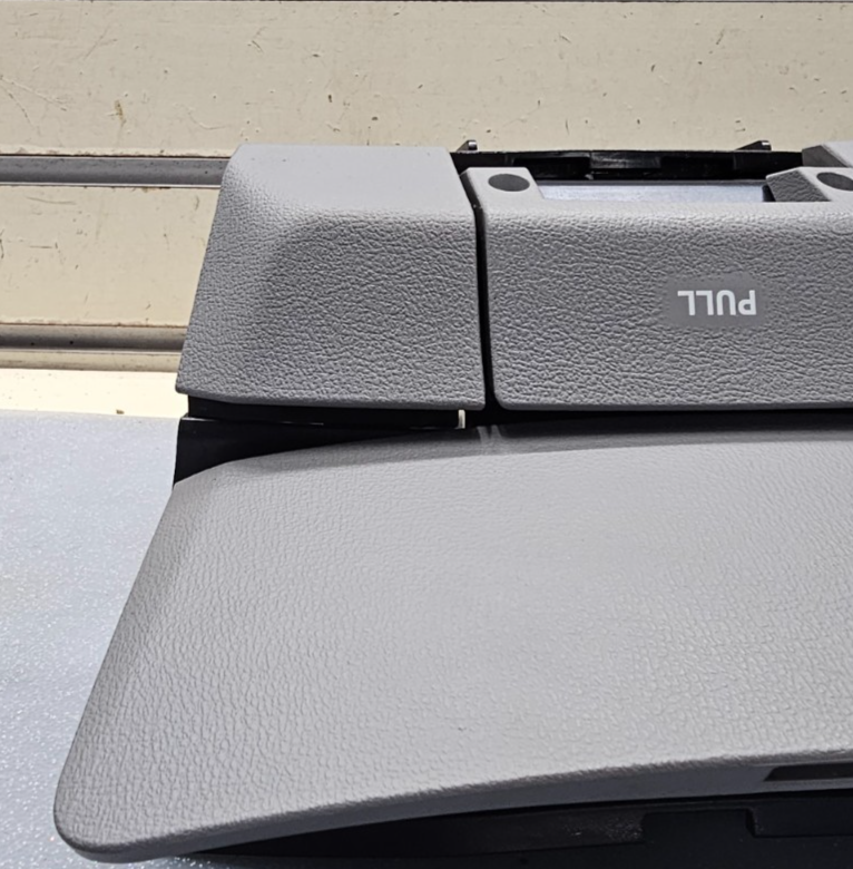 🔥06-11 Hyundai Elantra Center Front Dash Storage Compartment Gray OEM
