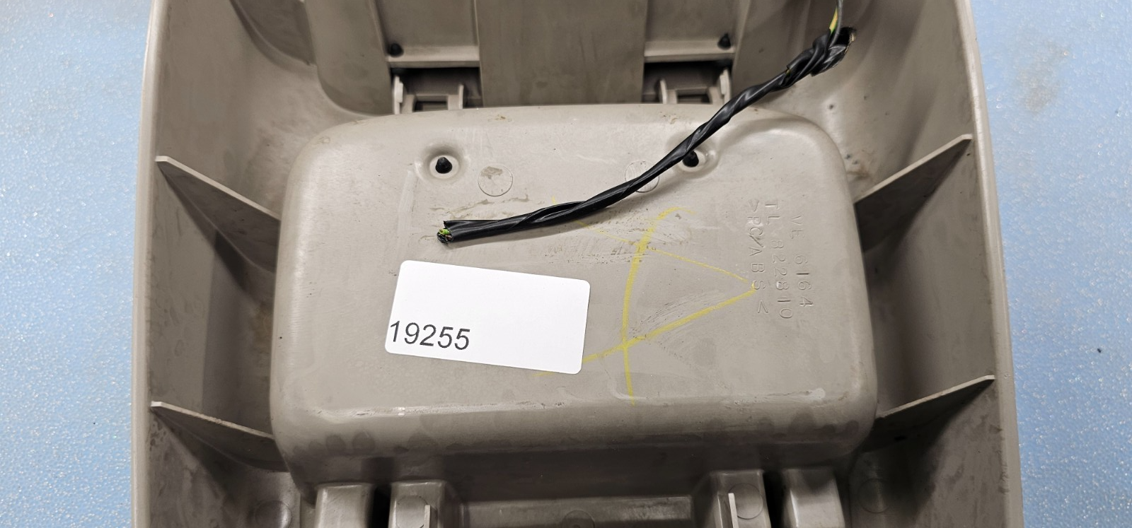 🔥2006-2010 Ford Explorer Overhead Roof Console Dome Light TAN OEM