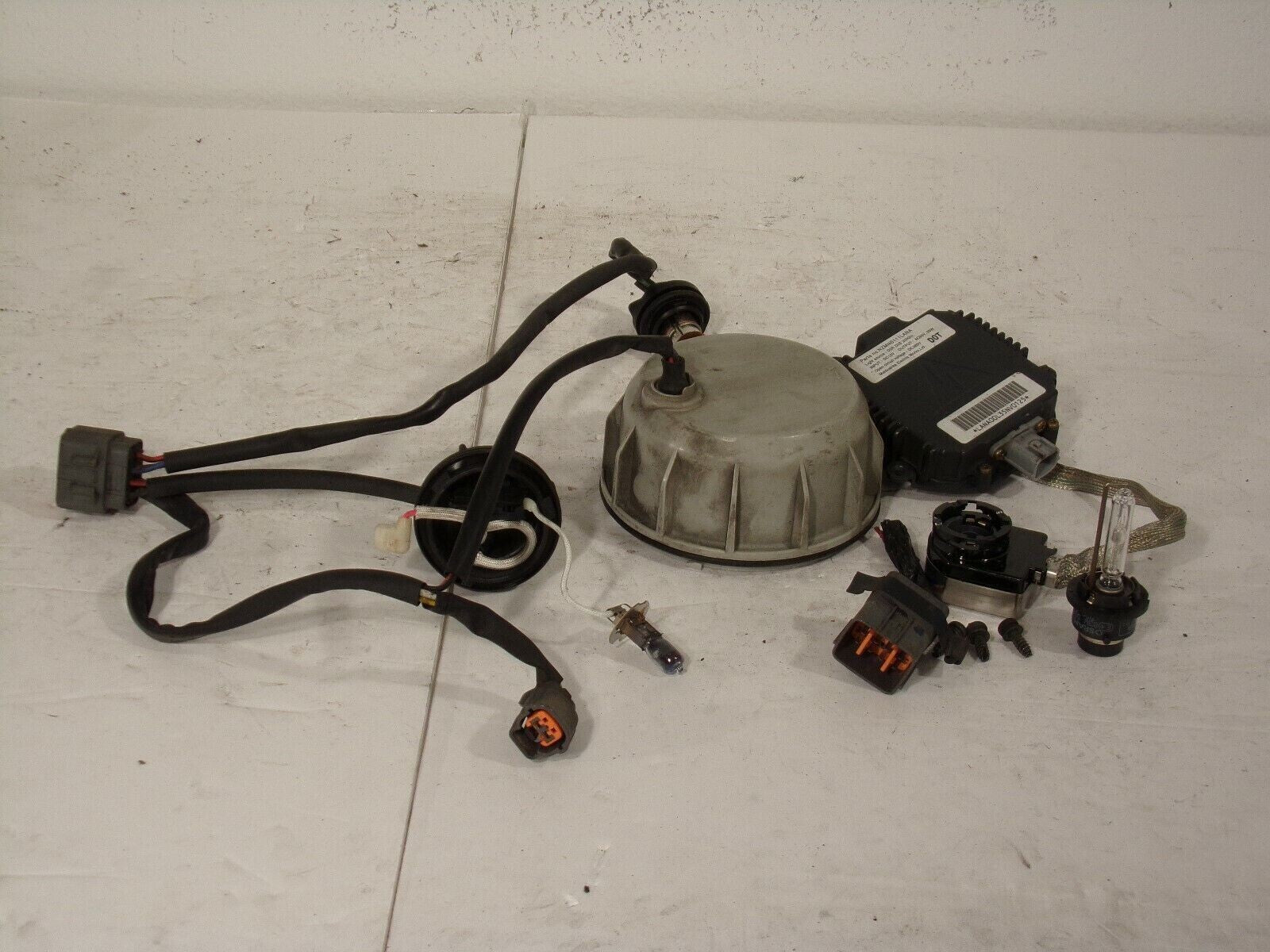🔥04-06 NISSAN MAXIMA HID XENON HEADLIGHT LAMP LENS HID PARTS KIT WIRING HARNESS