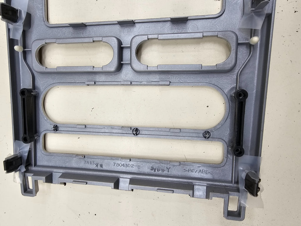 07-10 Lincoln MKX Front Center Dash Radio Climate Control Panel Bezel SILVER OEM