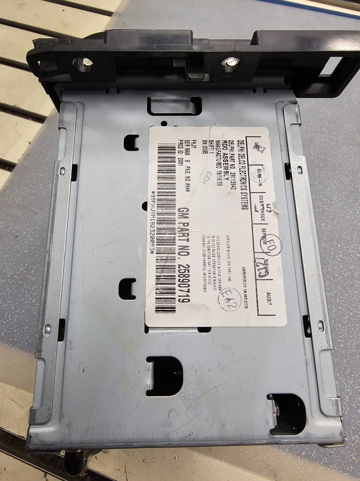 🔥2008-2009 Pontiac G6 AM FM CD Radio Receiver Opt UBK