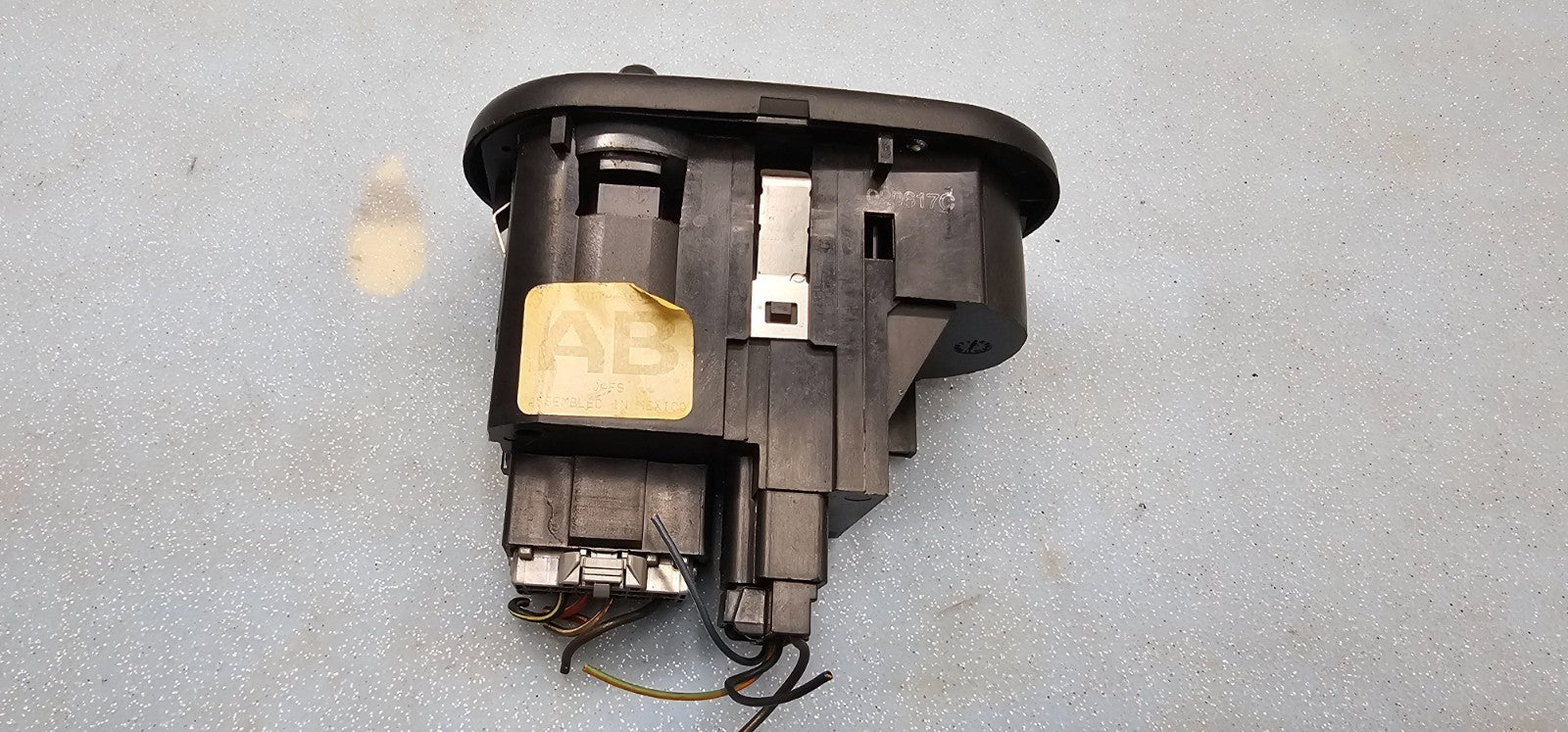 🔥04-05 EXPLORER MERCURY MOUNTAINEER HEAD LIGHT LAMP SWITCH FOG ASSEMBLY BLACK
