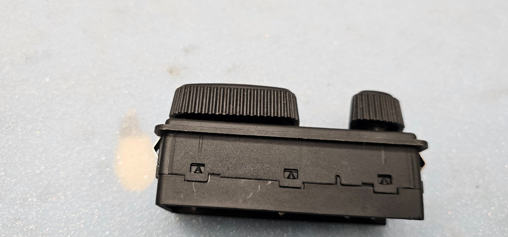 🔥93-05 BMW 740I 750IL Front Right Passenger Seat Adjuster Control Switch Black