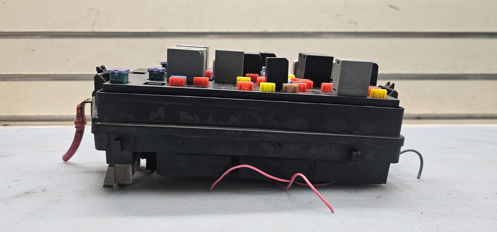 🔥08-11 Buick Lucerne/Cadillac DTS Rear Fuse Box Under Seat Fusebox Module OEM