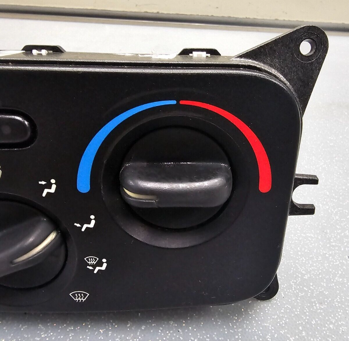 🔥02-03 Jeep Liberty Dash CLIMATE CONTROL UNIT Temperature Heat Rear Defrost OEM