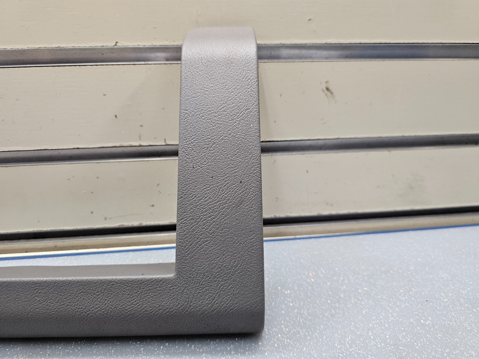 🔥88-94 Chevy Silverado GMC Sierra Lower Dash Trim Piece w/ Vent OEM Gray READ