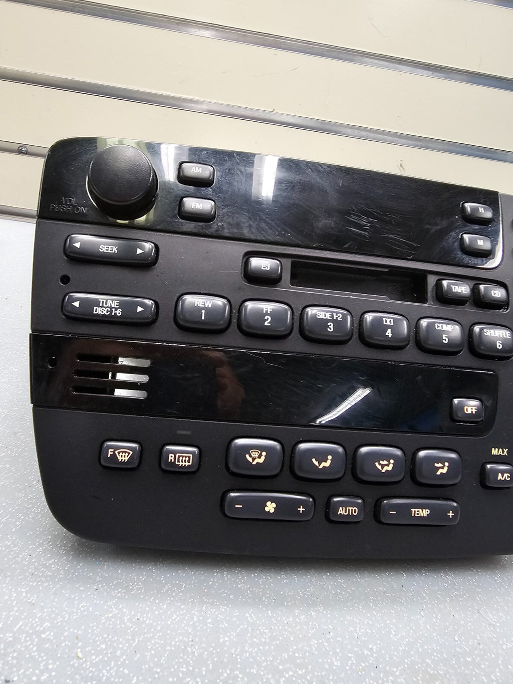 🔥2001-2003 Ford Taurus Dash Am Fm CD Player Radio Equipment Receiver HTANC OEM