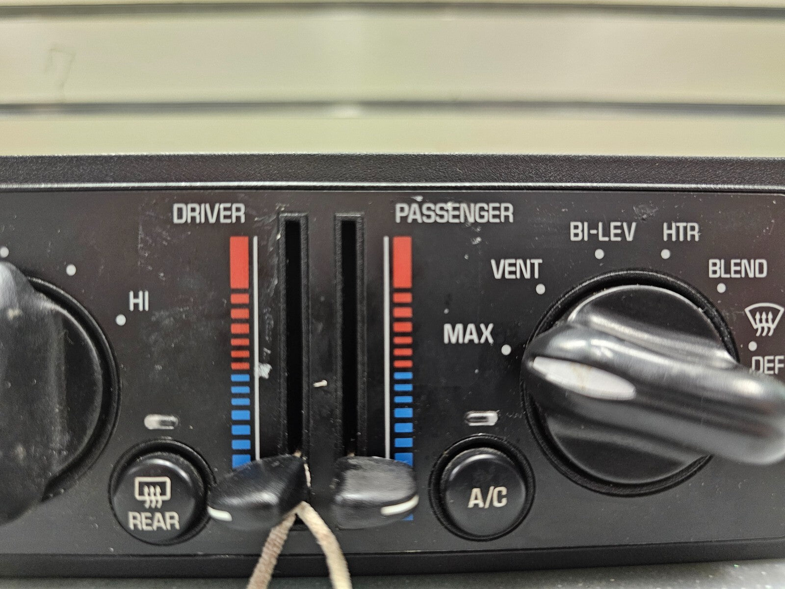 🔥00-05 Buick Regal Century Dash Climate Control Heater Temperature Conditioning