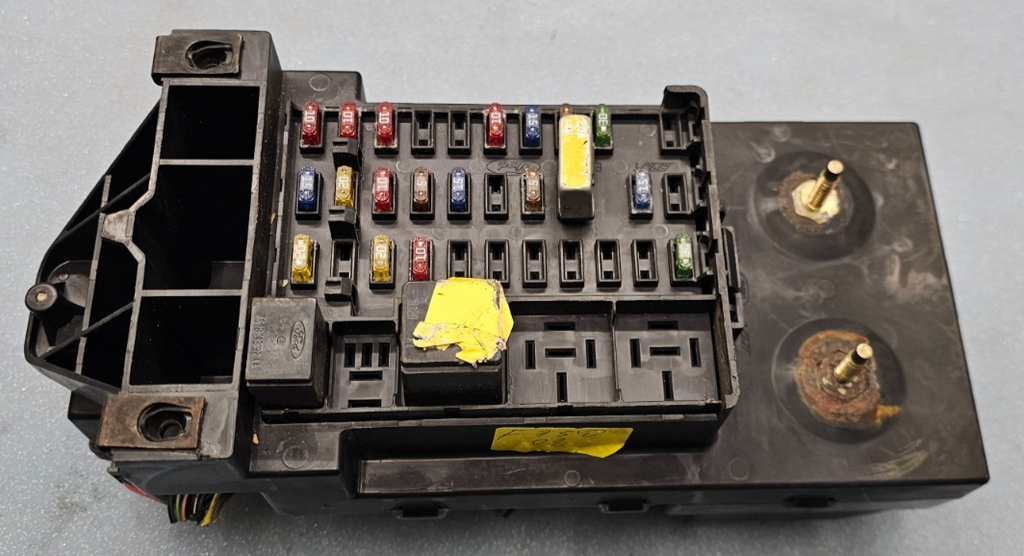 🔥99-03 Ford F150 F250 F350 Interior Fuse Box Junction Relay Power Module Block