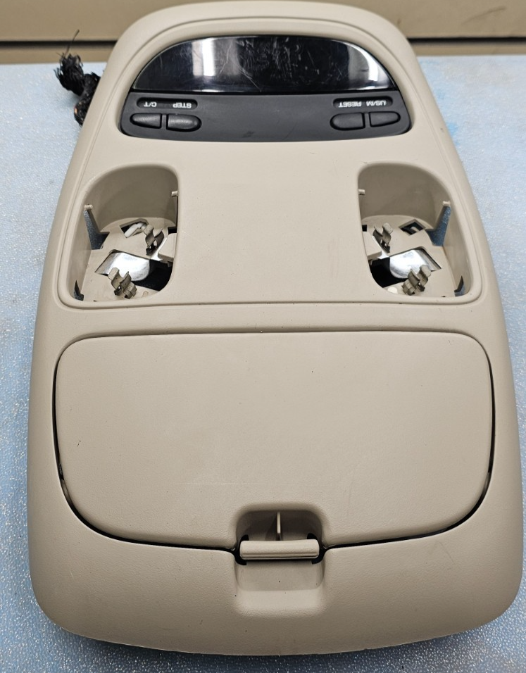 🔥02-05 RAM Overhead Console DOME Light Lamp Roof Storage Compartment TAN 05