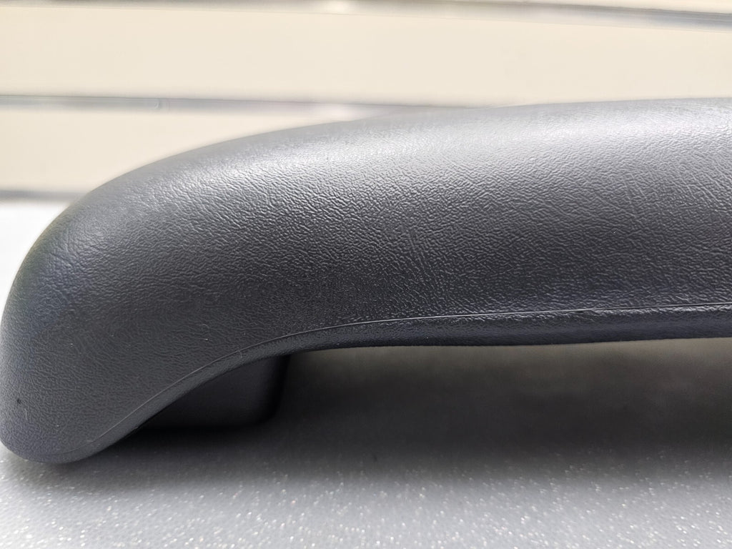 🔥98-04 BLAZER S10 JIMMY SONOMA Front Center Console Lid Arm Rest Cover BLACK L7
