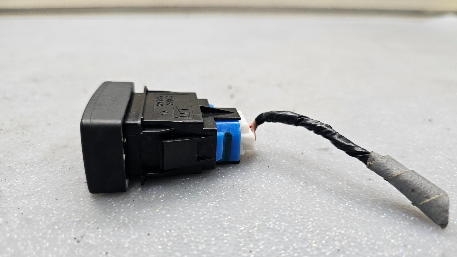 🔥05-10 Honda Odyssey Stability Control VSA Off Control Switch Button OEM