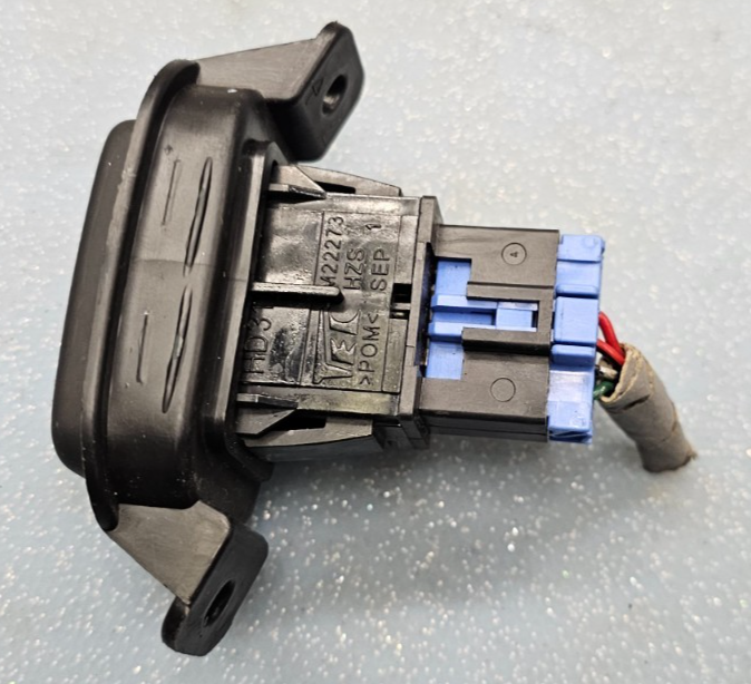 🔥 06-08 Honda Ridgeline bed cargo light lamp control switch assembly Black OEM