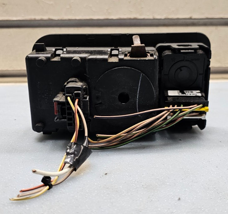 01-07 Caravan Town Country Headlight Fog Light Mirror Power Control Switch Black