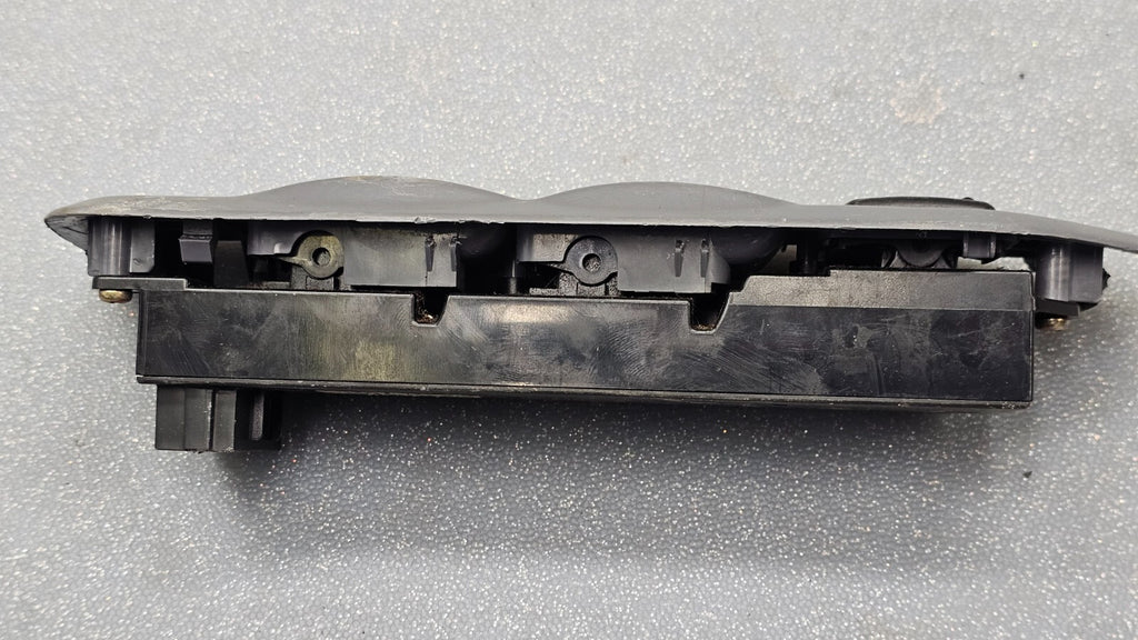 🔥02-06 Mitsubishi Lancer Outlander Driver Left Master Window Switch Panel OEM