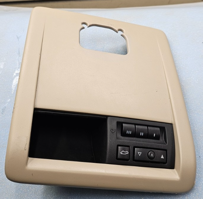 🔥06-10 JEEP COMMANDER OVERHEAD CONSOLE SUN ROOF SWITCH BEZEL TAN
