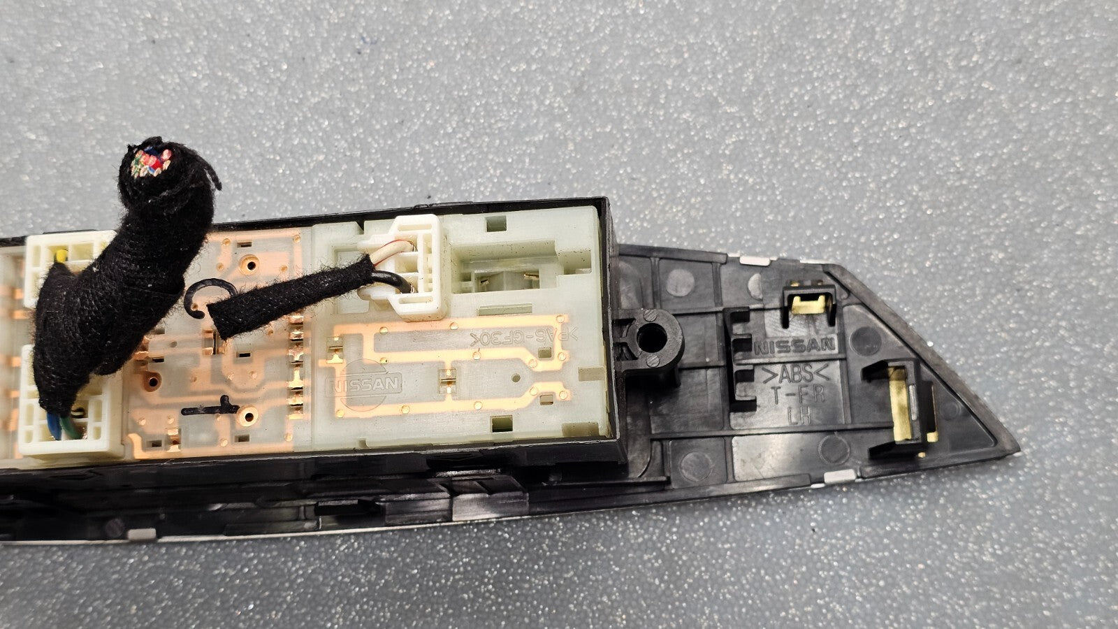 🔥03-07 NISSAN MURANO LEFT DRIVER MASTER LOCK WINDOW DOOR MIRROR SWITCH SILVER