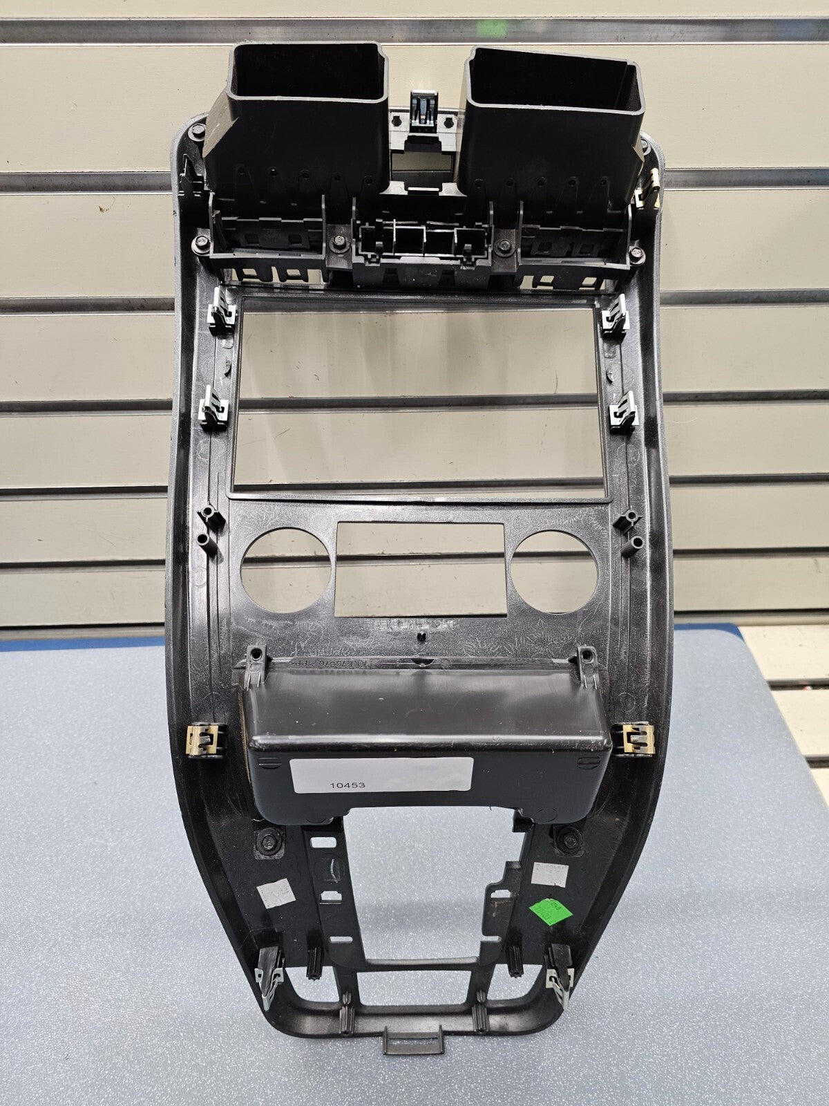 🔥07-09 Equinox Center Dash AM FM Radio Stereo Climate Bezel Trim Panel Silver
