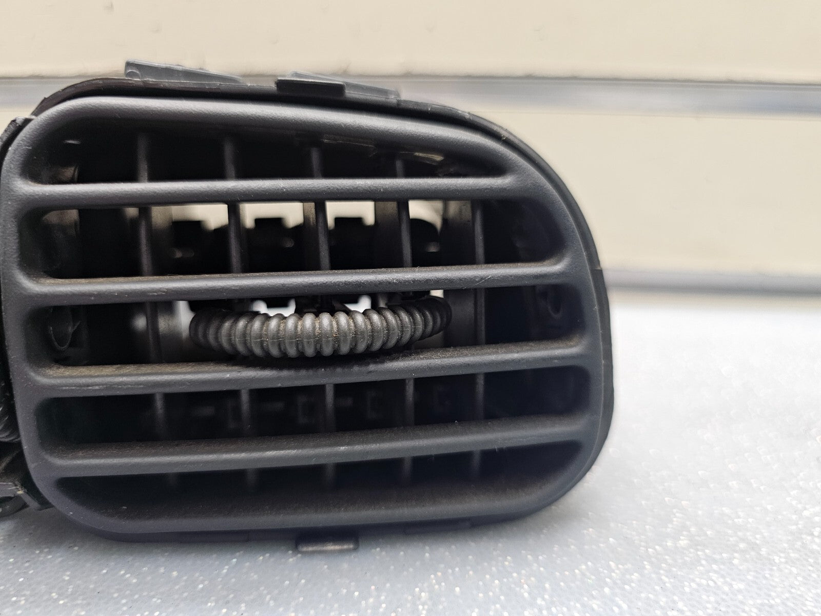 98-04 Blazer S10 Jimmy Sonoma Center Dash AC Air Vents Heater Filter Conditioner