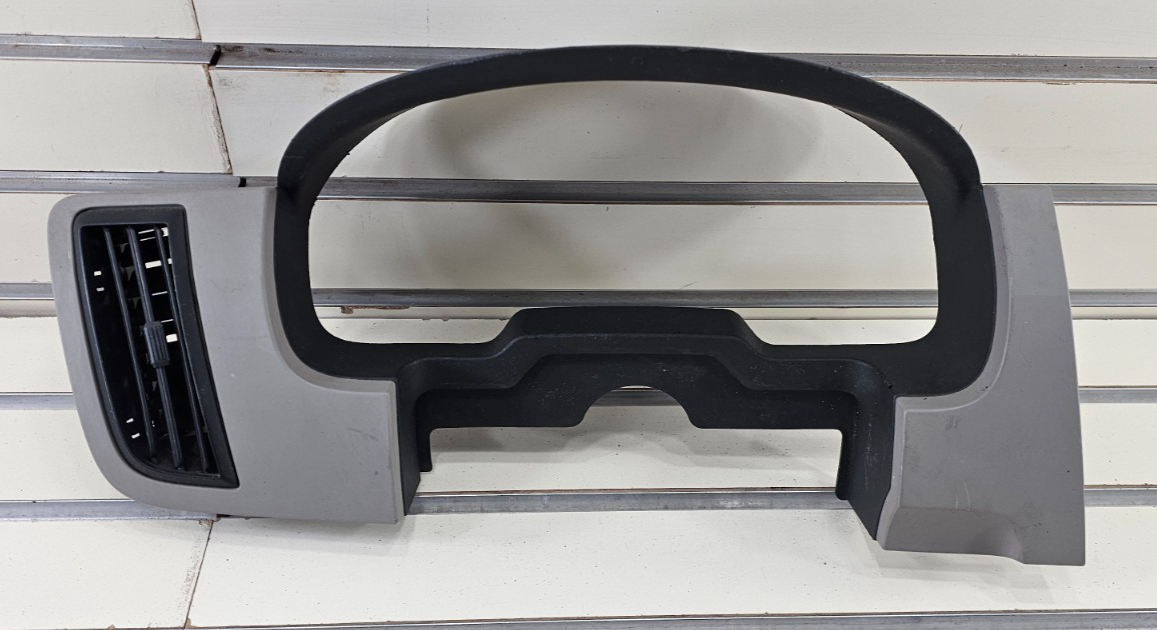 🔥08-11 Ford Focus Instrument Cluster Dash Bezel Speedometer Trim Gray/Black OEM