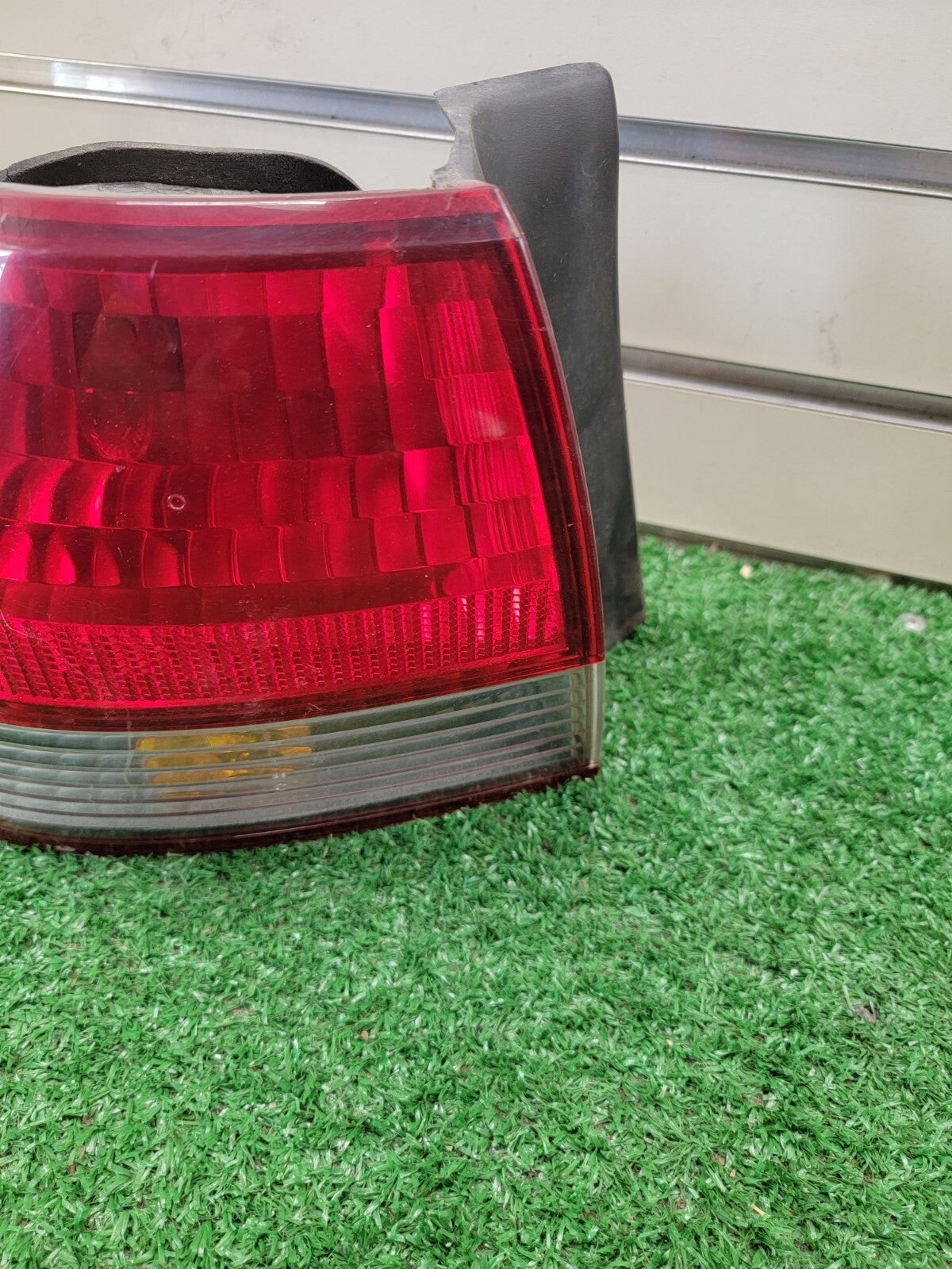 🔥2001-2002 Honda Accord Sedan Rear Left Driver Tail Light Assembly Chrome OEM
