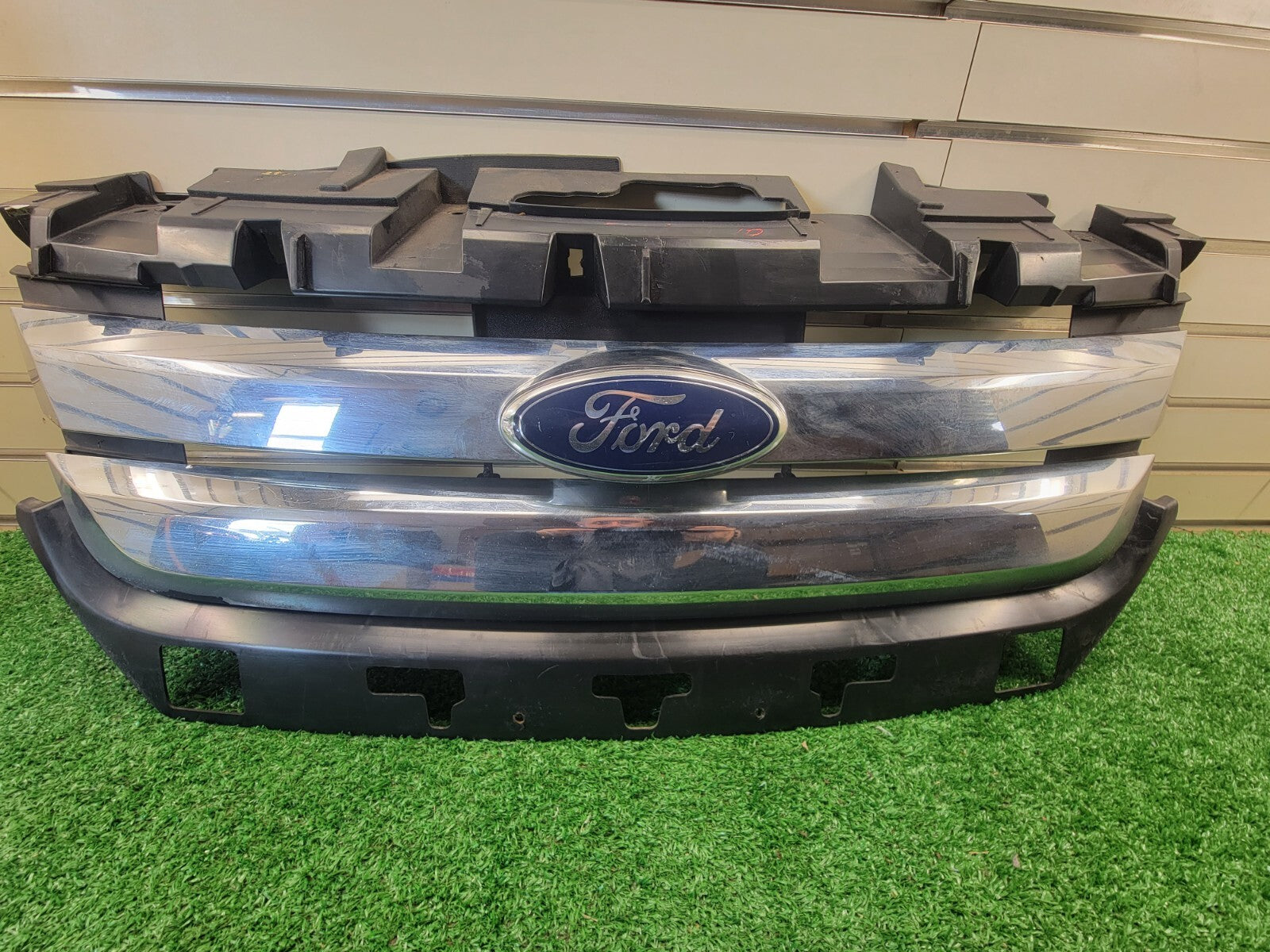 🔥10-12 Ford Fusion Front Upper Grille Chrome Trim Assembly Outer Factory