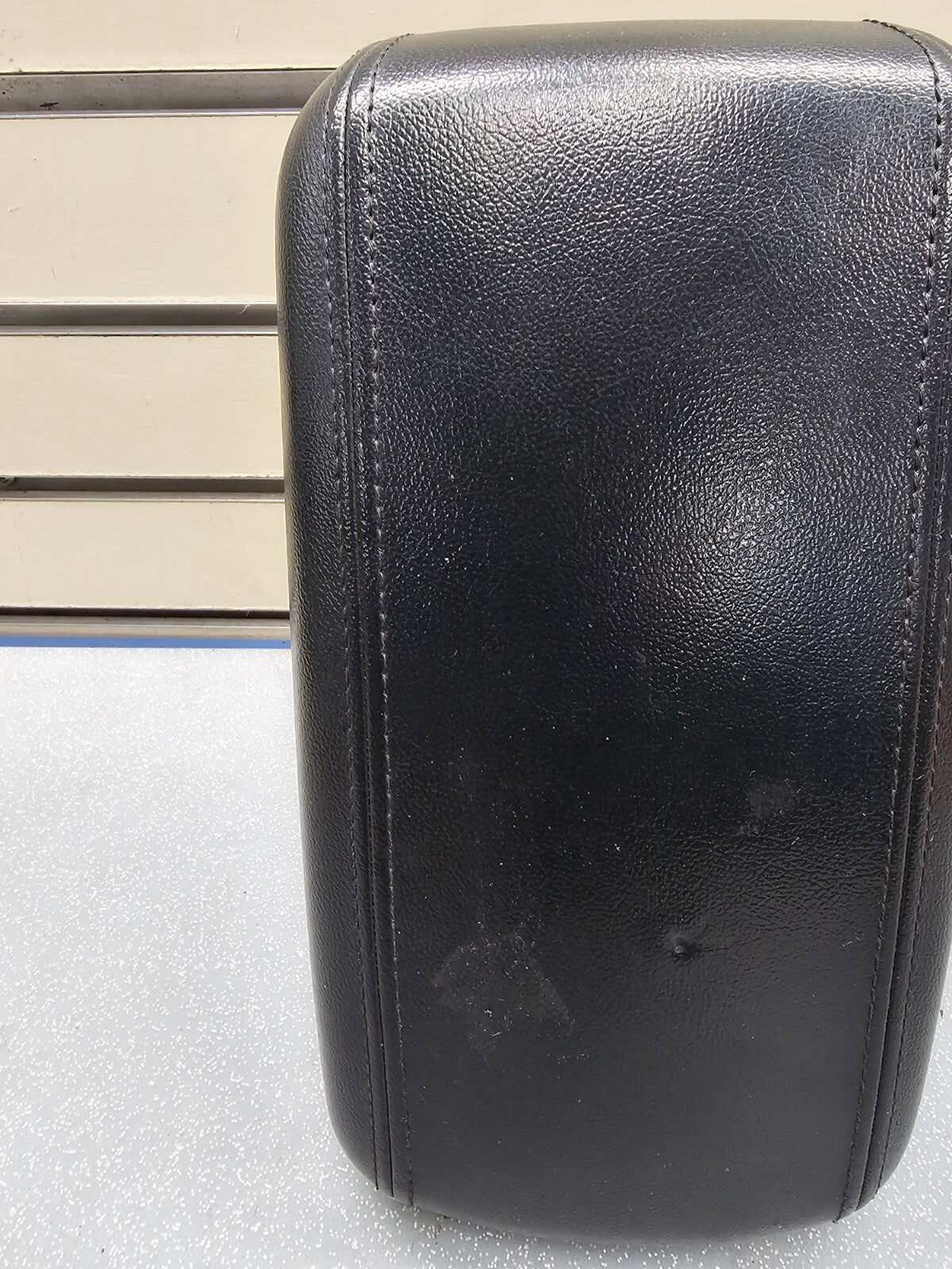 🔥10-13 Kia Forte Koup Center Console Leather Lid Armrest Storage Assembly Black