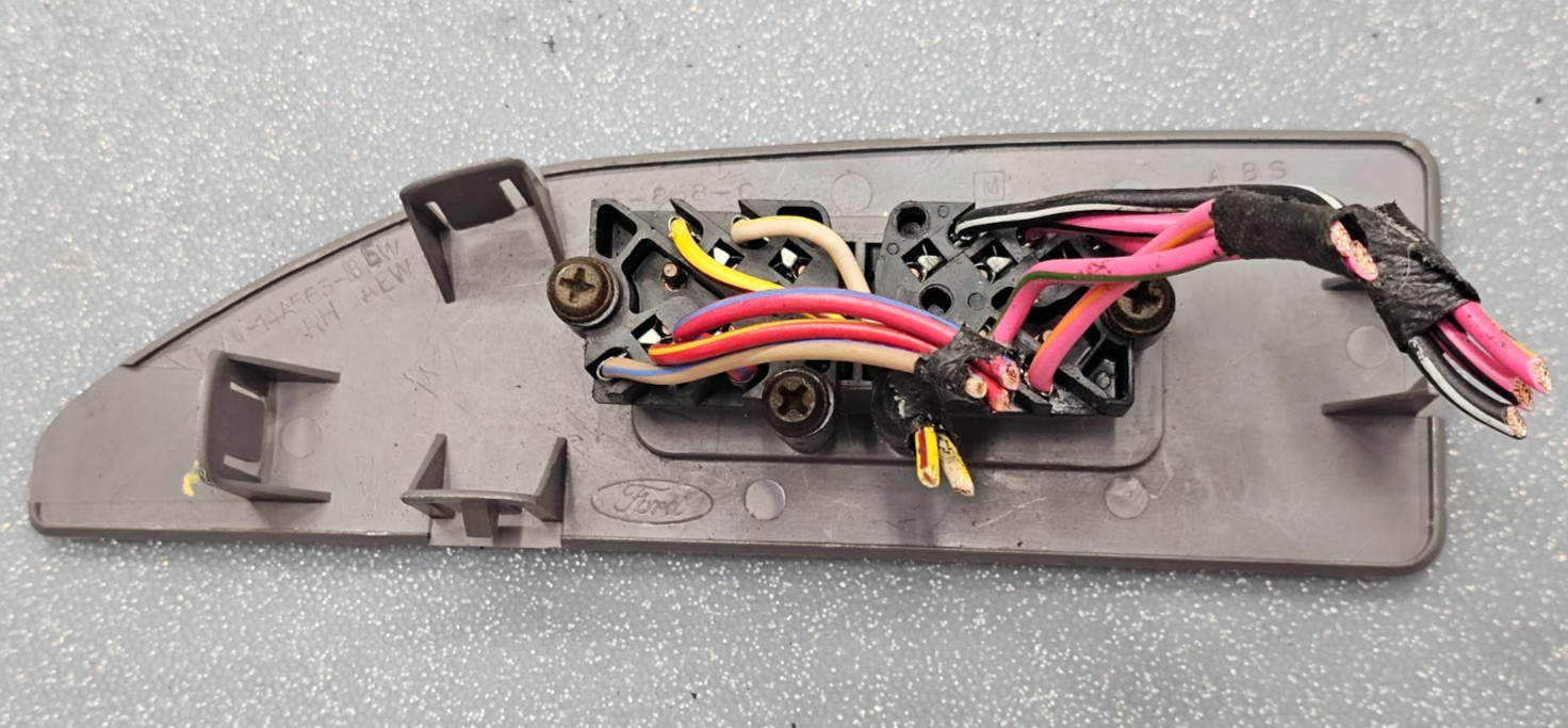 🔥 92-97 Grand Marquis Crown Victoria Front Right Passenger Window Switch Gray