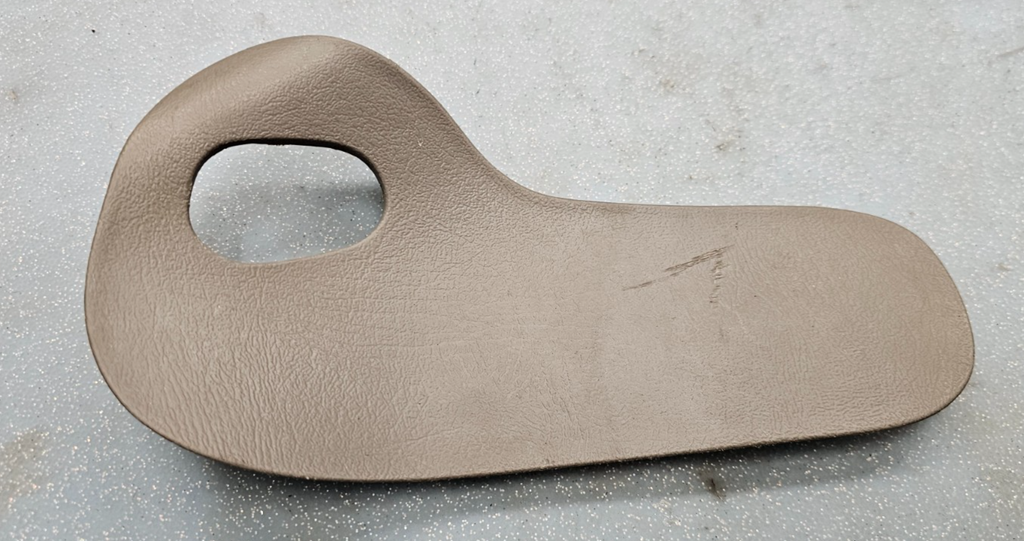 🔥1999-2007 silverado Suburban Sierra Front Side Door Inside Handle BEZEL TAN