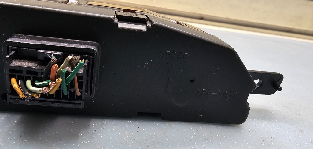 🔥2006-2011 CHEVROLET AVEO/KALOS Hatchback (T250, T255)  Electrical clock