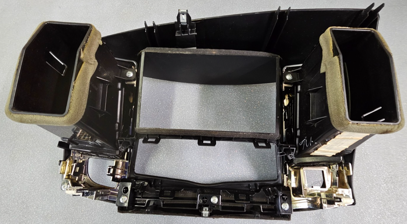 09-14 Maxima Dash Radio Stereo Display Navigation Control Bezel Trim Panel Black