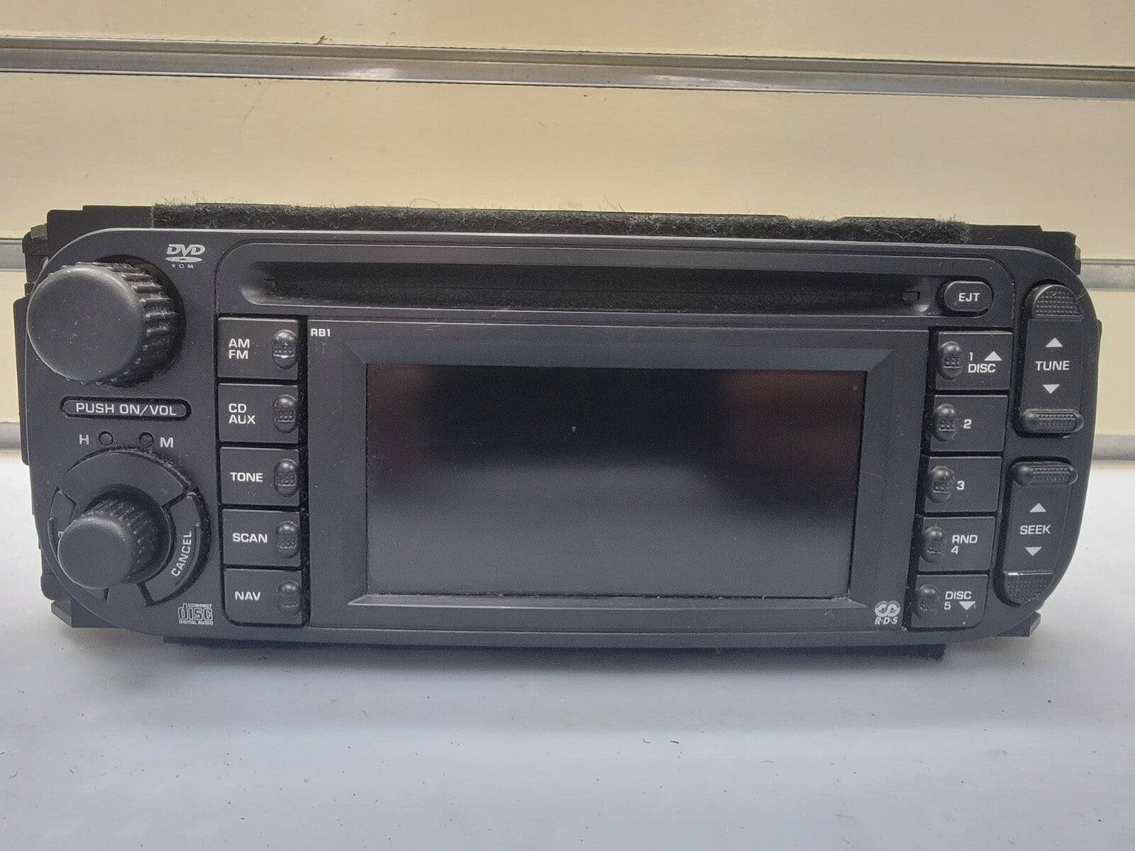 🔥2004-2007 Chrysler Jeep Dodge GPS Navigation RDS Radio CD Player RB1