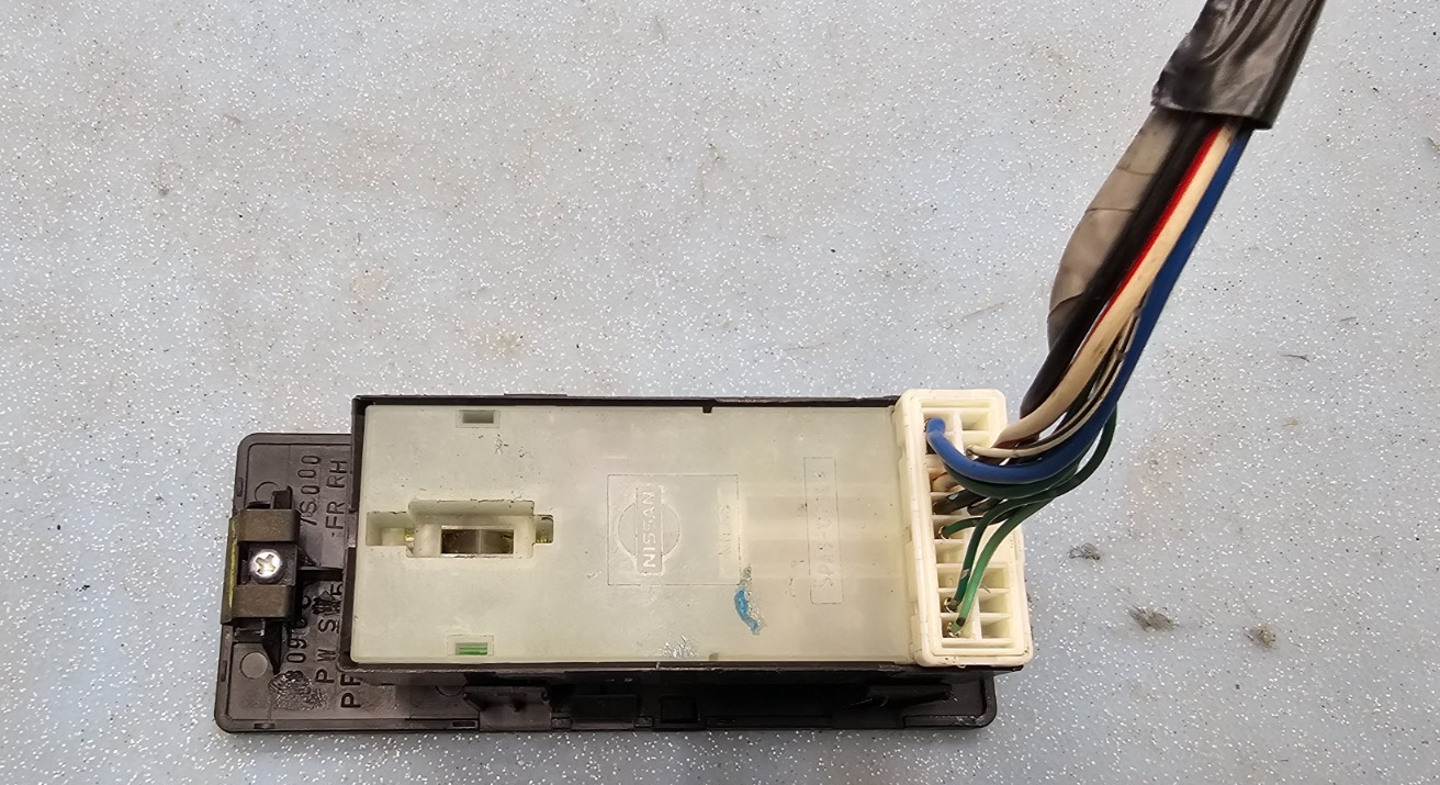 🔥04-09 NISSAN ARMADA TITAN PASENGER SIDE POWER WINDOW BUTTON OEM BLACK