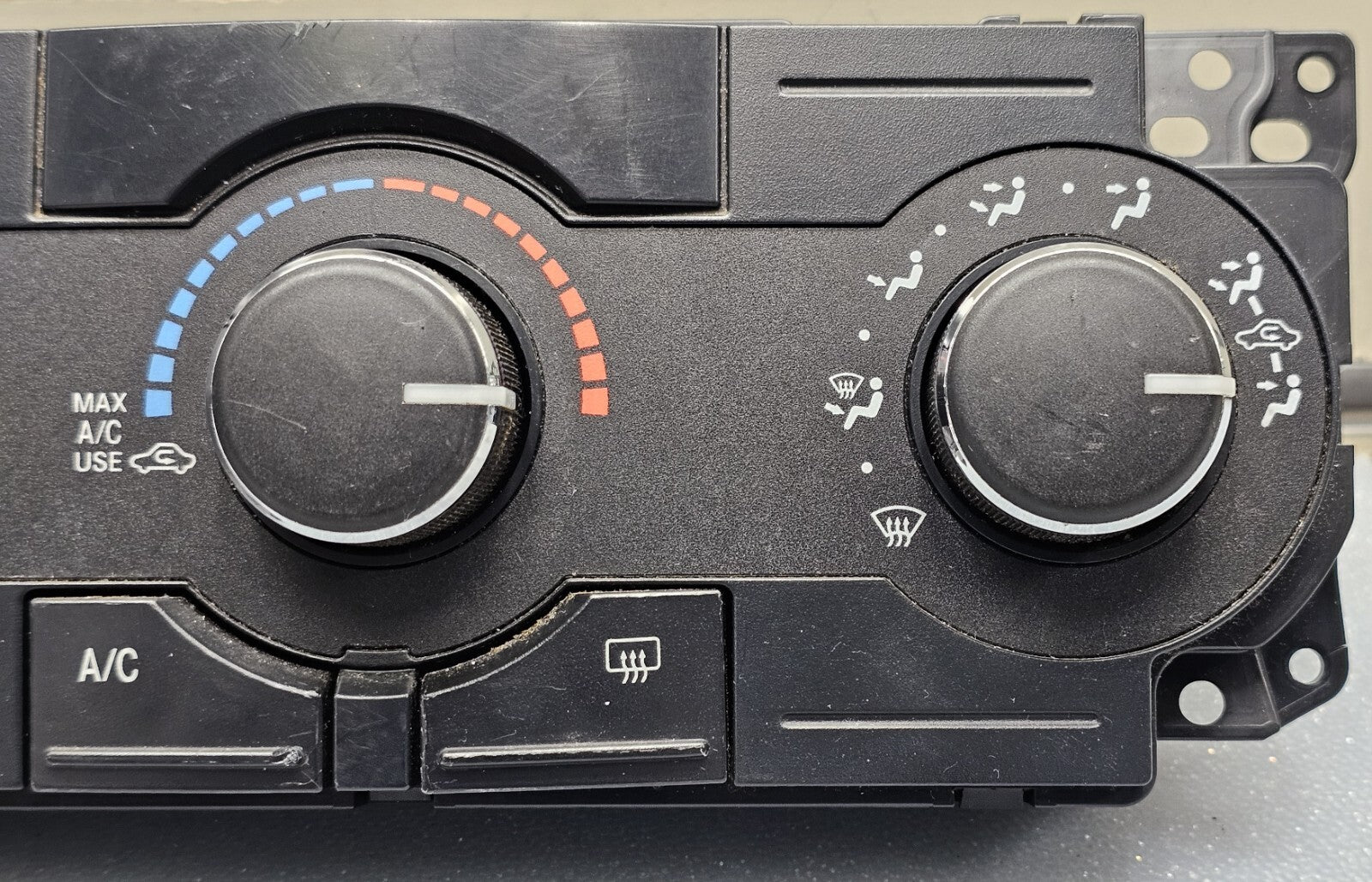 06-10 Charger Chrysler 300 Dash Heater Climate Temperature Control Conditioner