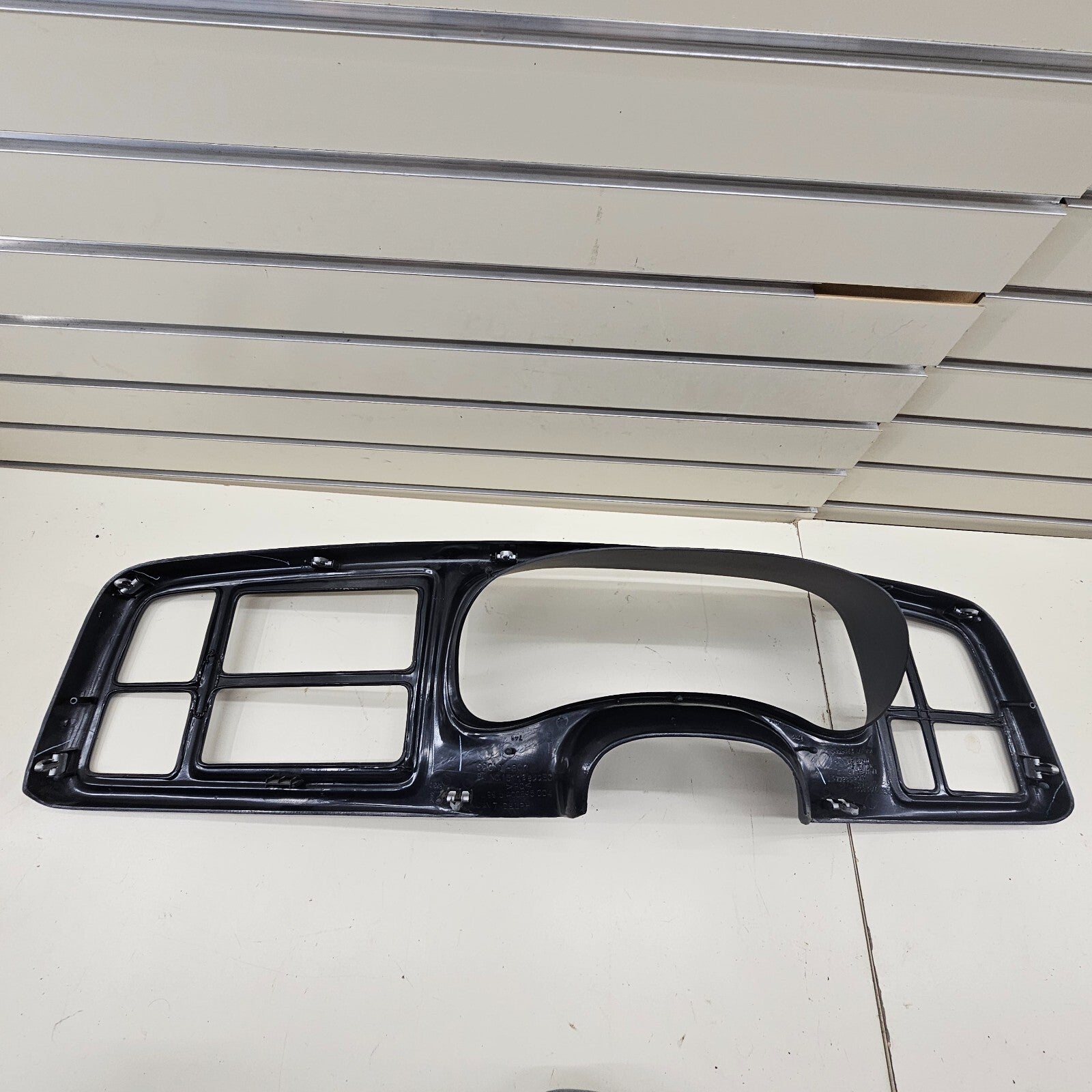 🔥99-02 CHEVY GMC INSTRUMENT Cluster Speedo Dash Panel Radio Bezel GRAPHITE C4