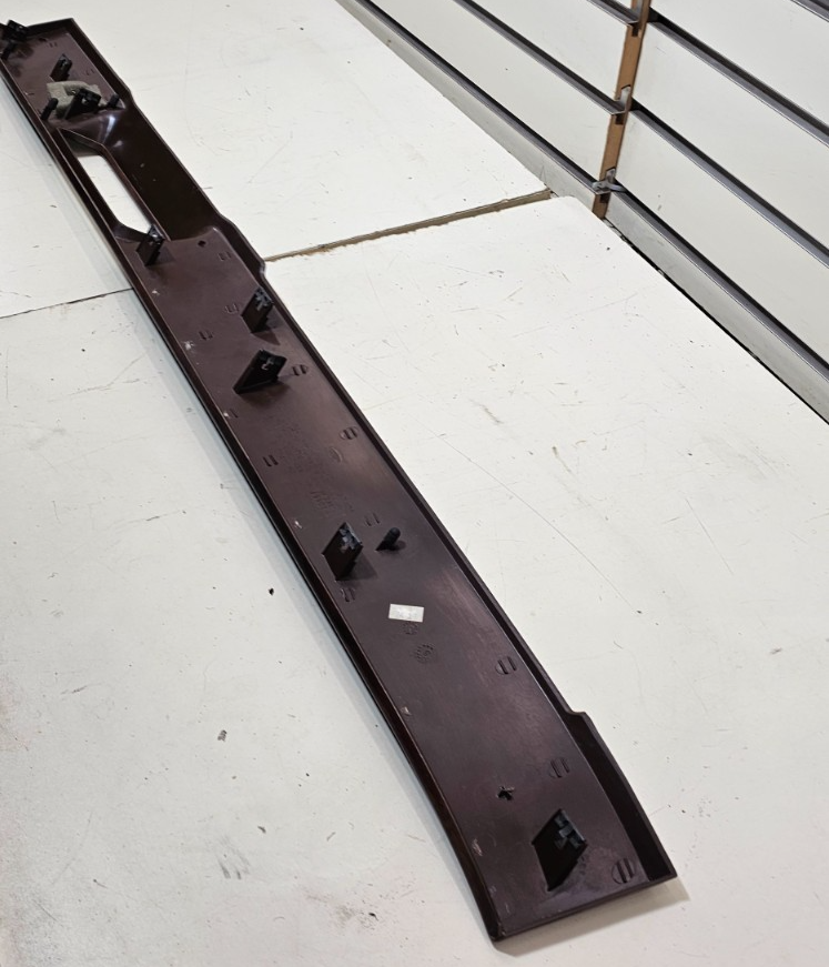 95-96 LESABRE PARK AVENUE DASH LOWER WOODGRAIN COVER PLATE TRIM PANEL BEZEL wood