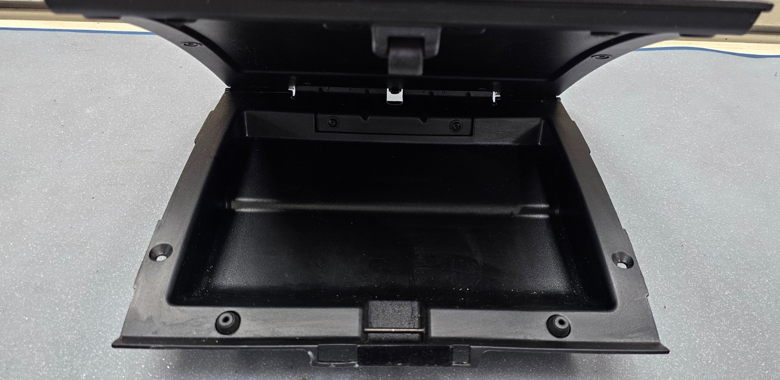 🔥05-07 MONTEGO FIVE HUNDRED UPPER DASH CUBBY STORAGE BIN COMPARTMENT BOX BLACK