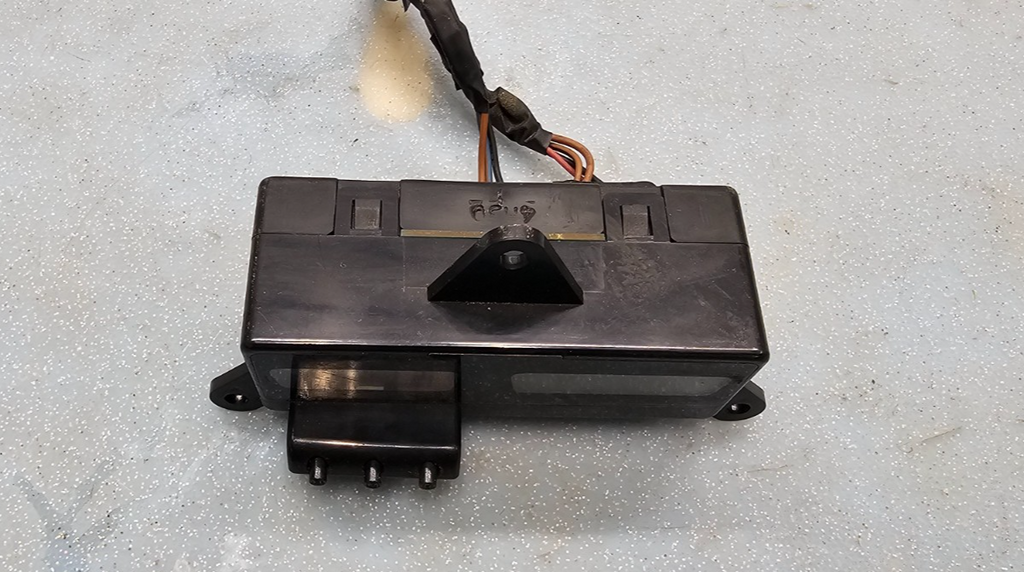 🔥01-06 HYUNDAI SANTA FE DASH DIGITAL CLOCK TELL TALE ASSEMBLY ARBAG BLACK