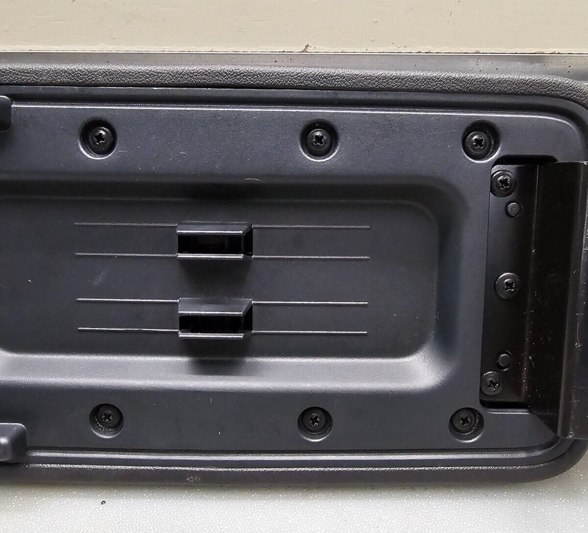 🔥05-10 Pontiac G6 Front Center Console Lid Arm Rest Top Pad Leather Black OEM