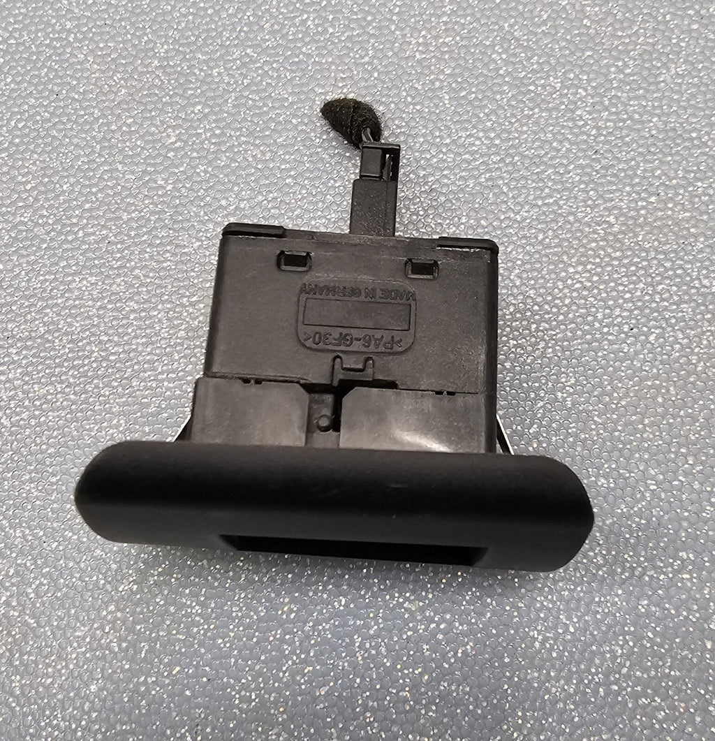 🔥00-06 BMW E53 X5 series REAR RIGHT DOOR SWITCH WINDOW LIFTER CONTROL BUTTON