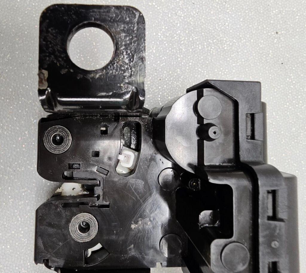 08-12 Ford Escape Mariner Back Glass Window Latch Release Actuator OEM/FE