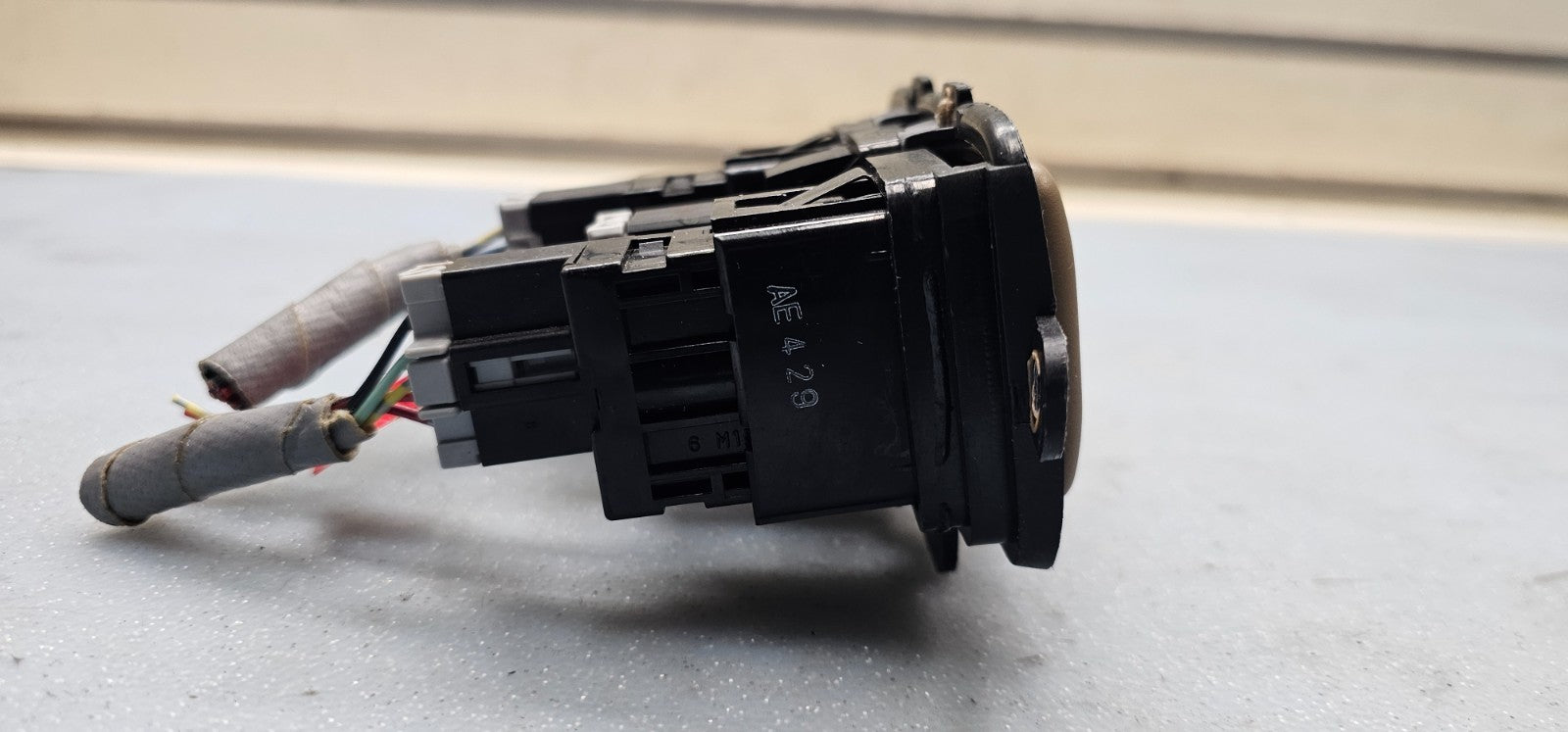 🔥04 Acura MDX Vsa Off Cruise Control Switch Assembly DK TAN