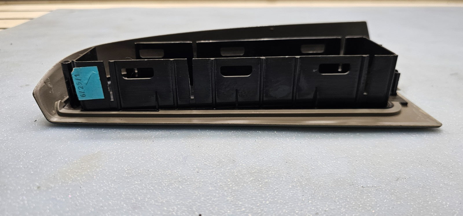 🔥03-06 Silverado SIERRA Door Window Switch FRONT RIGHT Passenger TAN/Black