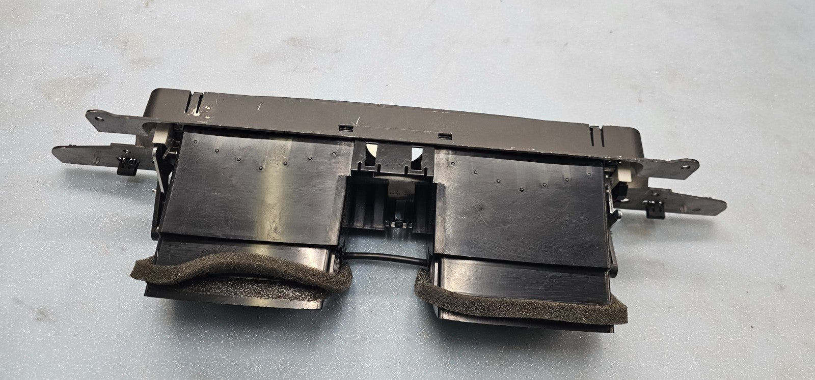 🔥04-09 Jaguar XJ8 Center Dash AC Heater Air Vent Conditioning Bezel Black OEM