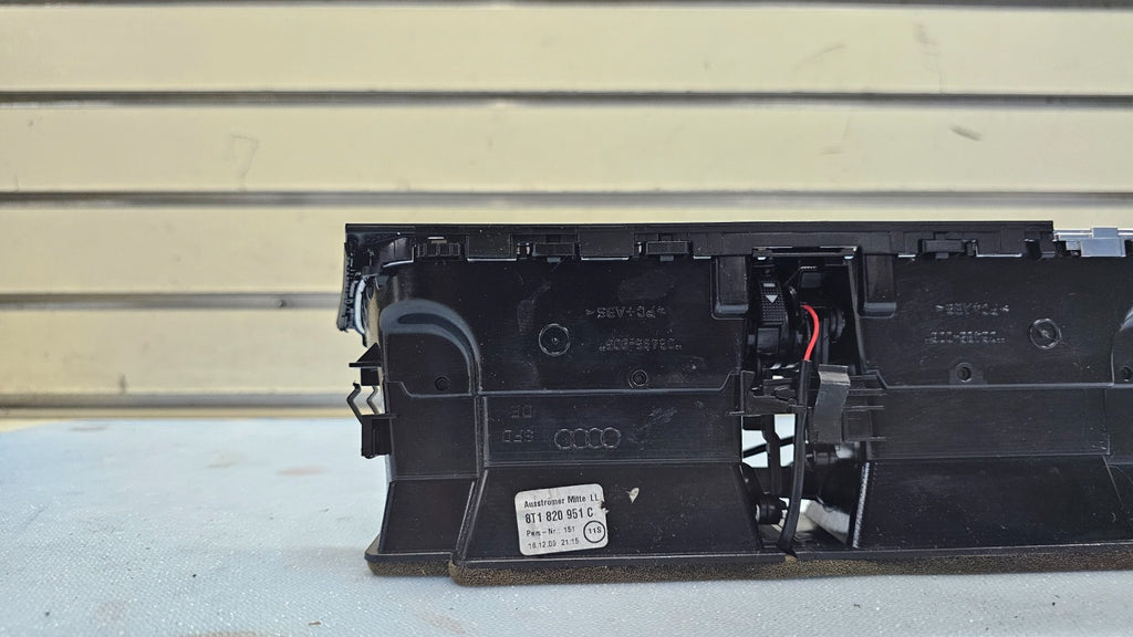 09-12 Audi A4 S4 A5 Center Dash AC Air Vent Heater Conditioner Instrument Black