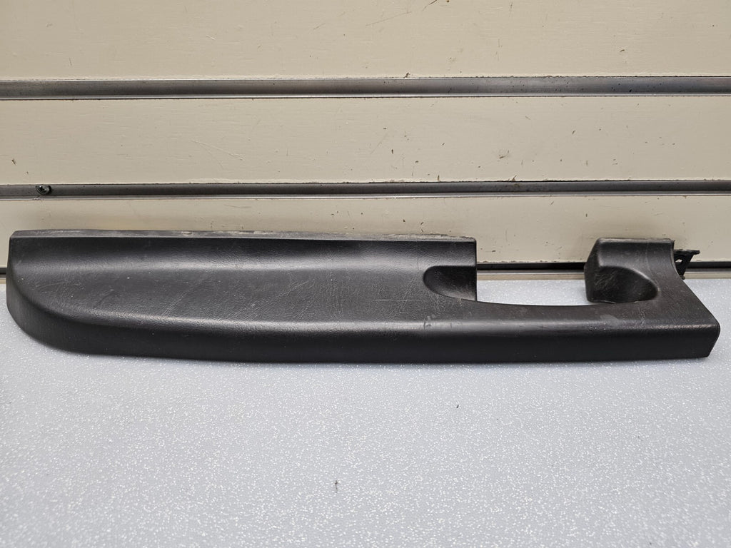 99-07 Ford F250 F350 EXCURSION DOOR PANEL ARMREST LEFT DRIVER HANDLE PULL BLACK
