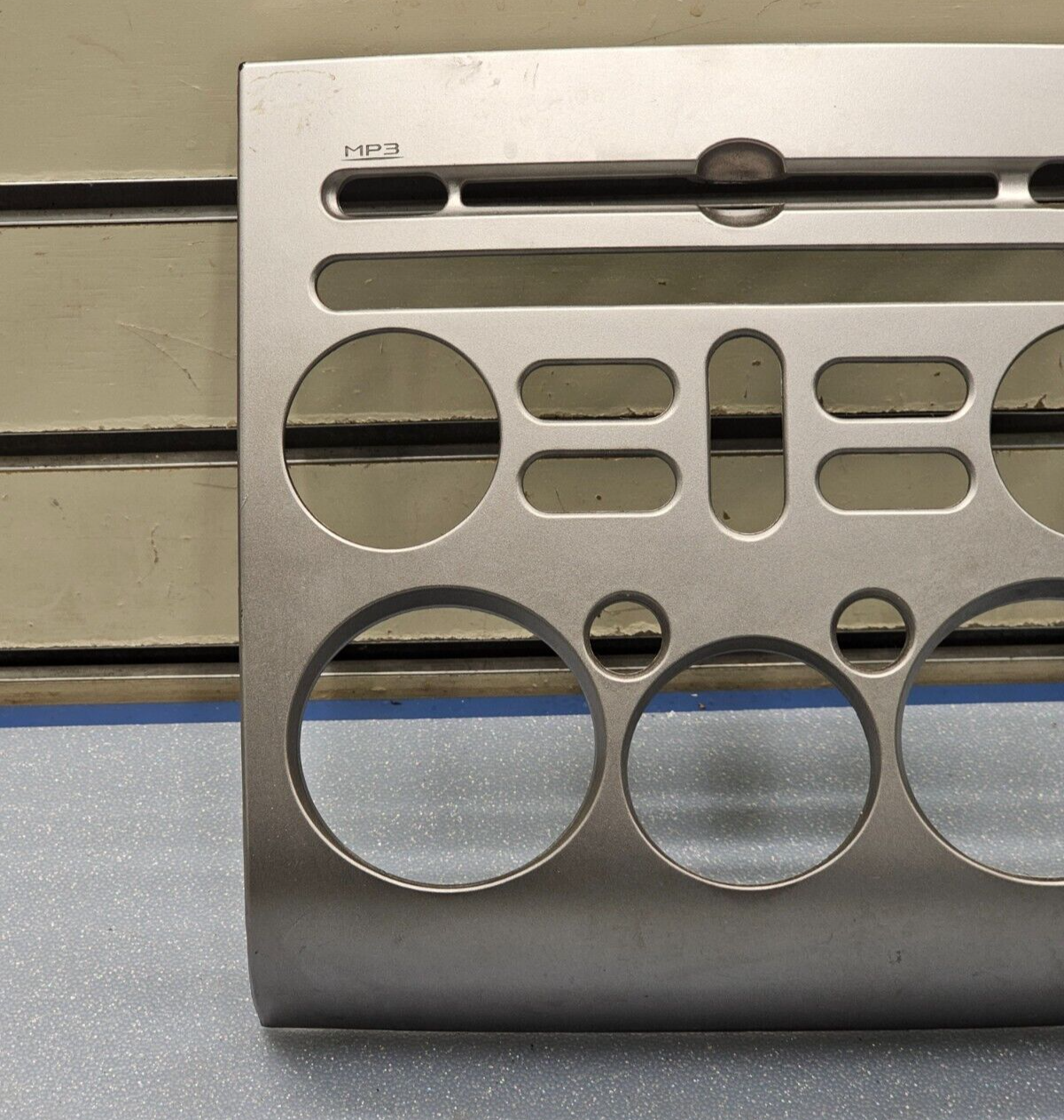 🔥06-08 Galant Dash AM FM Radio Display Stereo Climate Trim Panel Bezel Silver