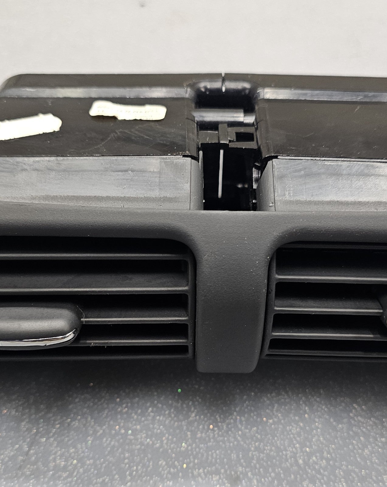 🔥01-07 MERCEDES W203 C230 C240 C320 CENTER DASH AC VENT BLACK OEM